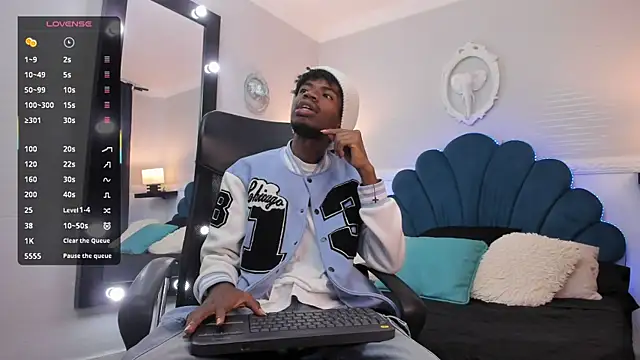 AllexJacob online show from 25, 10, 2025