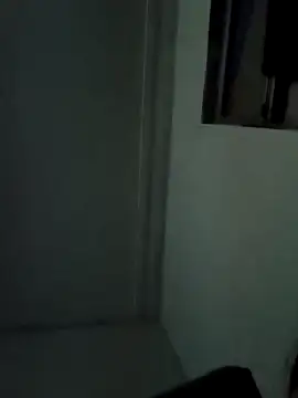 Snapshot of cicithtbitch chatting on 17, 12, 2025 cicithtbitch online show from 17, 12, 2025