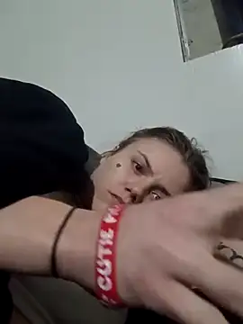 Snapshot of cicithtbitch chatting on 22, 12, 2025 cicithtbitch online show from 22, 12, 2025