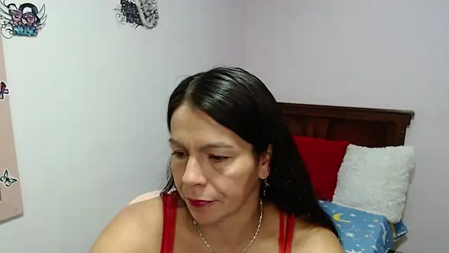 Snapshot of camilavargas_ chatting on 23, 6, 2026 camilavargas online show from 23, 6, 2026