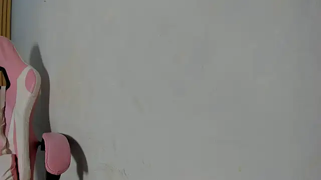 Snapshot of Naomis_35 chatting on 19, 11, 2025 Naomis 35 online show from 19, 11, 2025