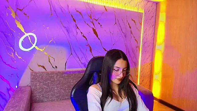 sophiadoll tf online show from 23, 9, 2025