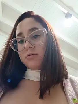 Snapshot of linameii chatting on 21, 6, 2026 linameii online show from 21, 6, 2026