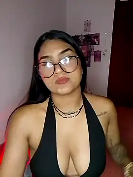 Renata Zoe online show from 12, 11, 2025