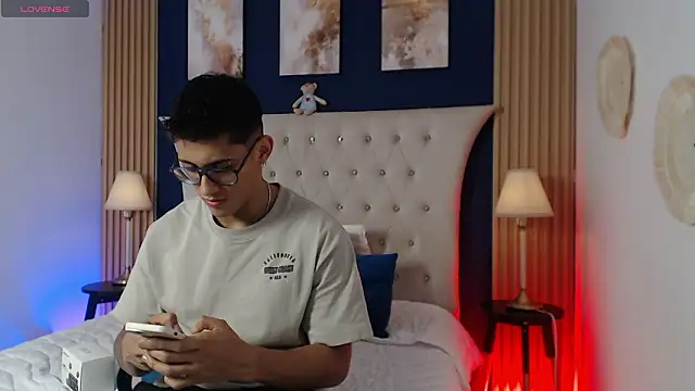 SalvadorFit online show from 6, 3, 2026