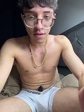 Snapshot of arthurdavies chatting on 30, 10, 2025 arthurdavies online show from 30, 10, 2025