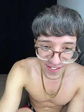 Snapshot of arthurdavies chatting on 9, 11, 2025 arthurdavies online show from 9, 11, 2025