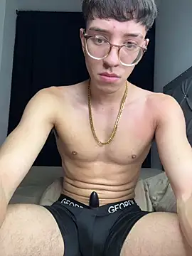 Snapshot of arthurdavies chatting on 15, 11, 2025 arthurdavies online show from 15, 11, 2025