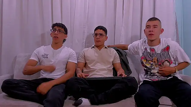 Snapshot of axel_vega chatting on 28, 2, 2026 axel vega online show from 28, 2, 2026