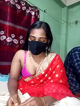 Snapshot of Cute_Couple59 chatting on 26, 2, 2026 Cute Couple59 online show from 26, 2, 2026