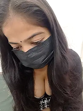 Snapshot of Rihana_01 chatting on 2, 11, 2025 Rihana 01 online show from 2, 11, 2025