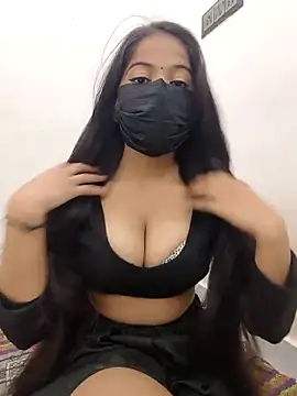 Snapshot of Rihana_01 chatting on 3, 11, 2025 Rihana 01 online show from 3, 11, 2025