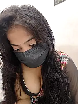 Snapshot of Rihana_01 chatting on 19, 11, 2025 Rihana 01 online show from 19, 11, 2025