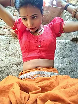 Snapshot of R_Roshni chatting on 8, 6, 2026 R Roshni online show from 8, 6, 2026