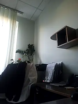 Snapshot of ValeriaLove43211 chatting on 4, 11, 2025 ValeriaLove43211 online show from 4, 11, 2025