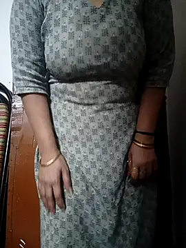 Snapshot of Jeya_thakur chatting on 12, 4, 2026 Jeya thakur online show from 12, 4, 2026
