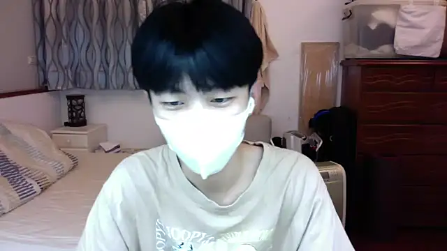 kai101010 online show from 31, 10, 2025