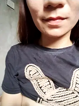 Snapshot of Girl_sexy98 chatting on 21, 10, 2025 Girl sexy98 online show from 21, 10, 2025