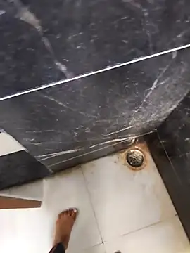 sassyishhu76 online show from 26, 9, 2025