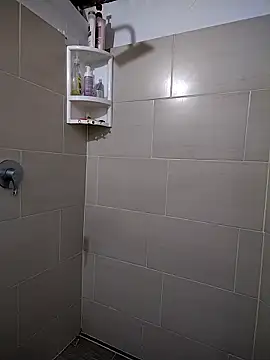 Suzanelee1 online show from 7, 10, 2025