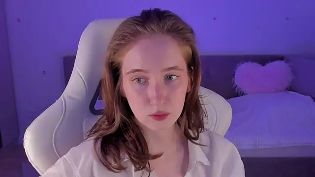 CrystalSoul  online show from 2, 11, 2025