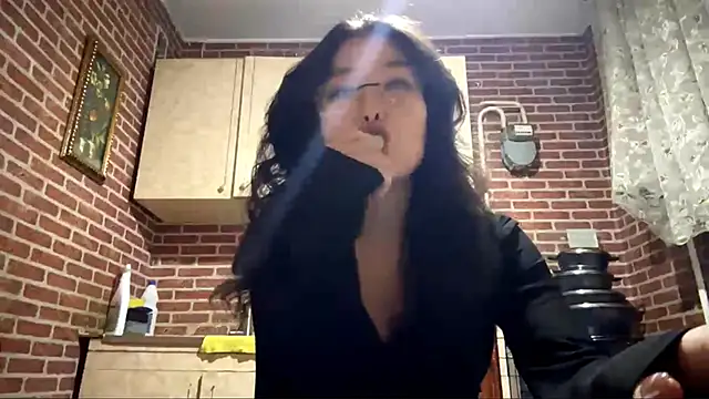 EmmaLeexth online show from 14, 2, 2026