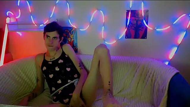 Snapshot of AlexNaughty14 chatting on 29, 9, 2025 AlexNaughty14 online show from 29, 9, 2025