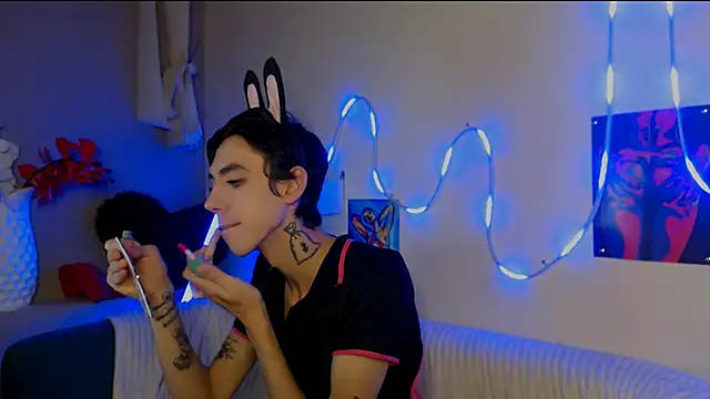 Snapshot of AlexNaughty14 chatting on 12, 10, 2025 AlexNaughty14 online show from 12, 10, 2025