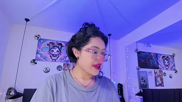 Snapshot of SabrinaV_ chatting on 31, 7, 2026 SabrinaV online show from 31, 7, 2026