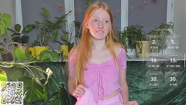 Snapshot of RitaSweety18 chatting on 6, 11, 2025 RitaSweety18 online show from 6, 11, 2025