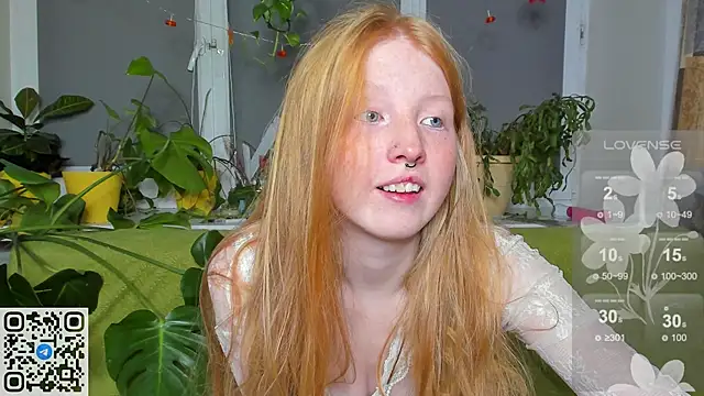 Snapshot of RitaSweety18 chatting on 15, 11, 2025 RitaSweety18 online show from 15, 11, 2025