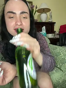 Snapshot of TatianaTaylor69 chatting on 14, 2, 2026 TatianaTaylor69 online show from 14, 2, 2026