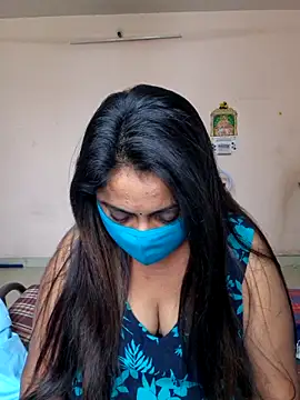 Snapshot of queendivya chatting on 19, 6, 2026 queendivya online show from 19, 6, 2026