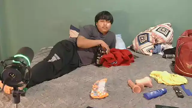 Snapshot of P4NT0J4 chatting on 1, 3, 2026 P4NT0J4 online show from 1, 3, 2026