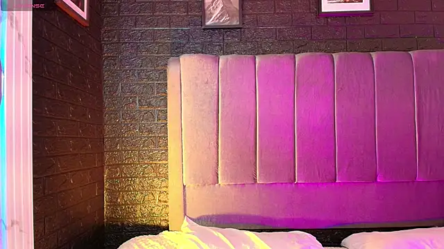 Snapshot of Erick_Velveth chatting on 6, 11, 2025 Erick Velveth online show from 6, 11, 2025