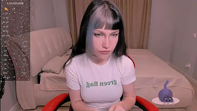 Snapshot of Sasha_Garcia chatting on 10, 10, 2025 Sasha Garcia online show from 10, 10, 2025
