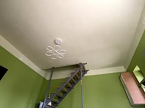 milky mommy getsfucked online show from 17, 11, 2025