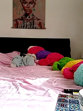 Snapshot of mariabloom9 chatting on 17, 11, 2025 mariabloom9 online show from 17, 11, 2025