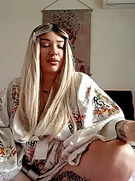 mariabloom9 online show from 4, 12, 2025