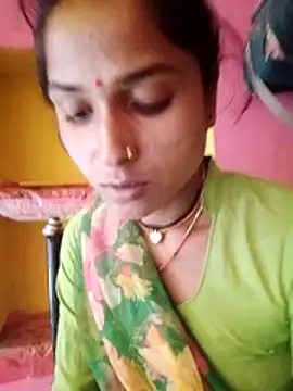 Snapshot of Hot_reshmaji chatting on 9, 5, 2026 Hot reshmaji online show from 9, 5, 2026