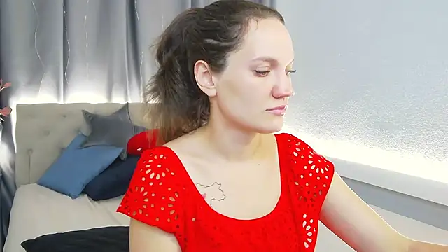 Snapshot of IvetaRayy chatting on 11, 10, 2025 IvetaRayy online show from 11, 10, 2025