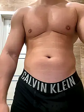 Snapshot of Magic-love1 chatting on 19, 11, 2025 Magic-love1 online show from 19, 11, 2025