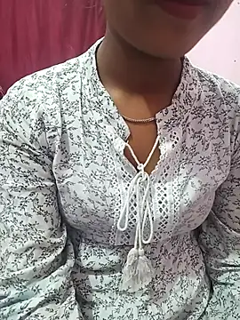 Snapshot of pari_rani7 chatting on 23, 3, 2026 pari rani7 online show from 23, 3, 2026
