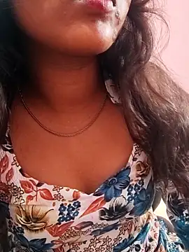 Snapshot of pari_rani7 chatting on 27, 3, 2026 pari rani7 online show from 27, 3, 2026