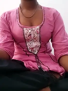 Snapshot of pari_rani7 chatting on 26, 5, 2026 pari rani7 online show from 26, 5, 2026
