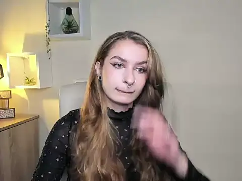 NinaBlond1 online show from 19, 11, 2025