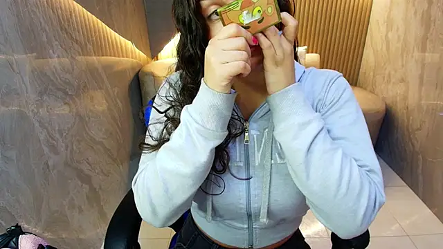 dany r  online show from 29, 10, 2025