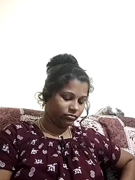 sweetqueen143 online show from 5, 12, 2025