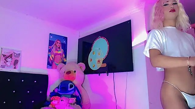 DaliaBacil25 online show from 4, 2, 2026