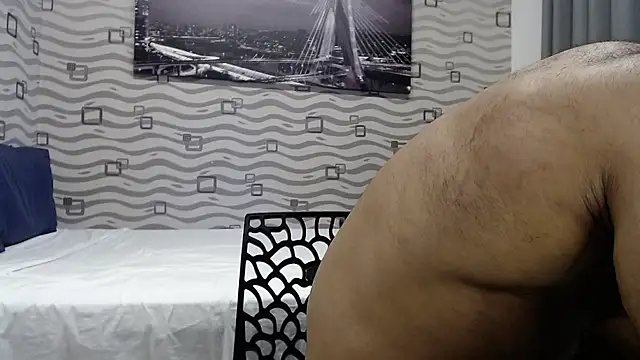 henryhadesflirt online show from 27, 4, 2026